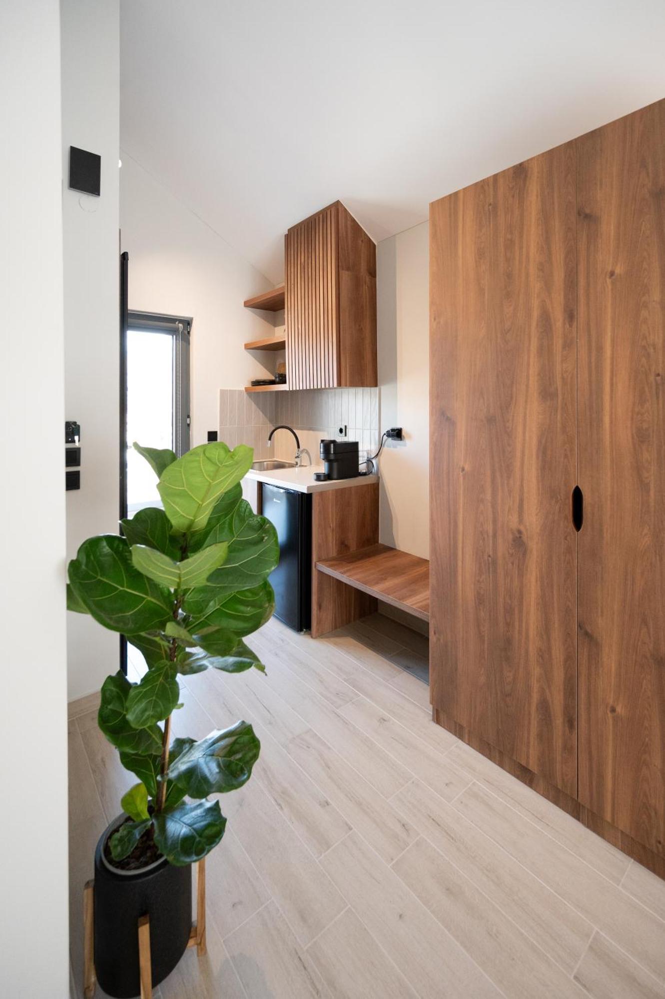 Готель Dwell House 5 Яніна Екстер'єр фото